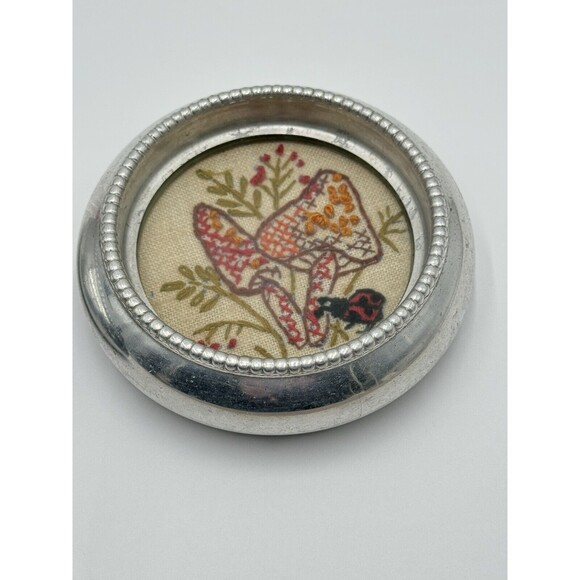 Vintage Embroidered Coasters Mushrooms Decorative Silver Tone Metal Set Of 2 HK - Picture 3 of 11